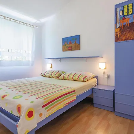 Pet Friendly In Okrug Donji With Wifi Donji Okrug (Ciovo)